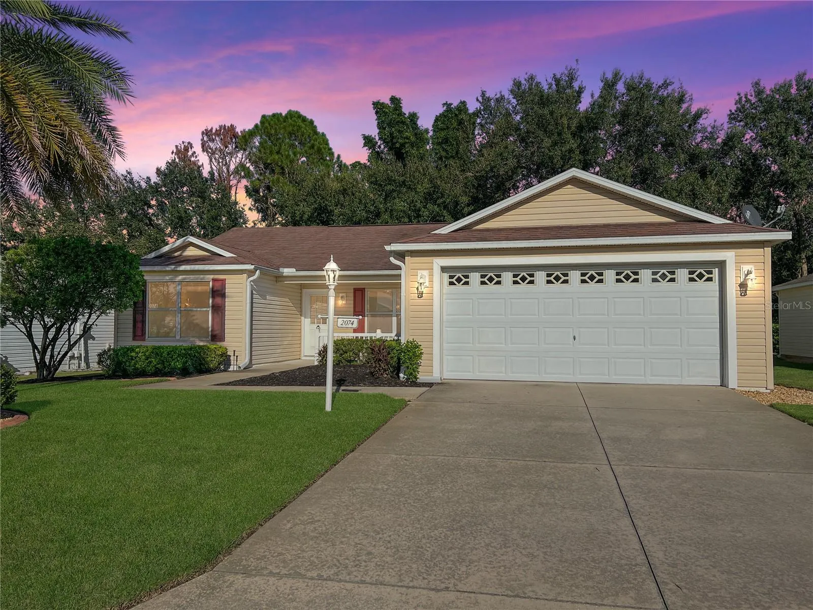 2074 HARSTON TRL