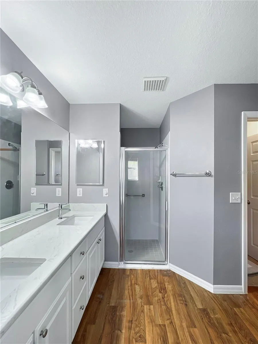 2074 HARSTON TRL