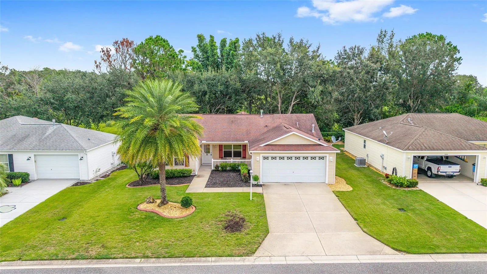 2074 HARSTON TRL