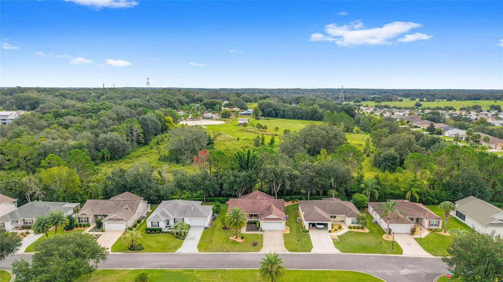 2074 HARSTON TRL