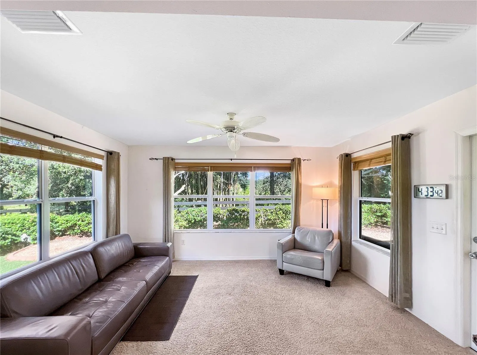 2074 HARSTON TRL