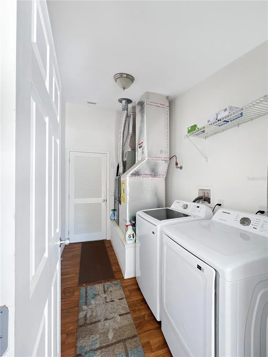 2074 HARSTON TRL
