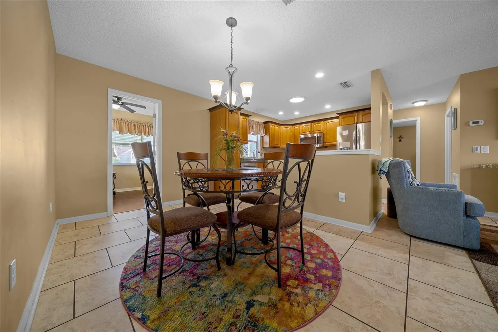 914 CHULA CT