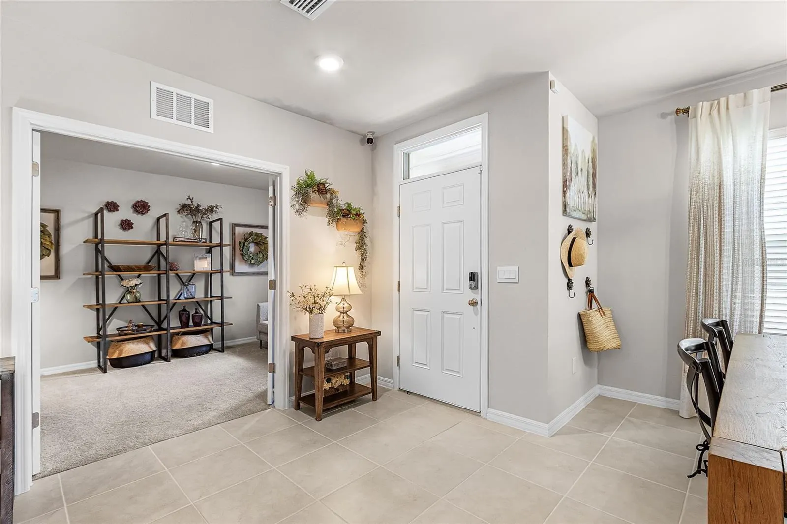 25016 E LENOX CIR