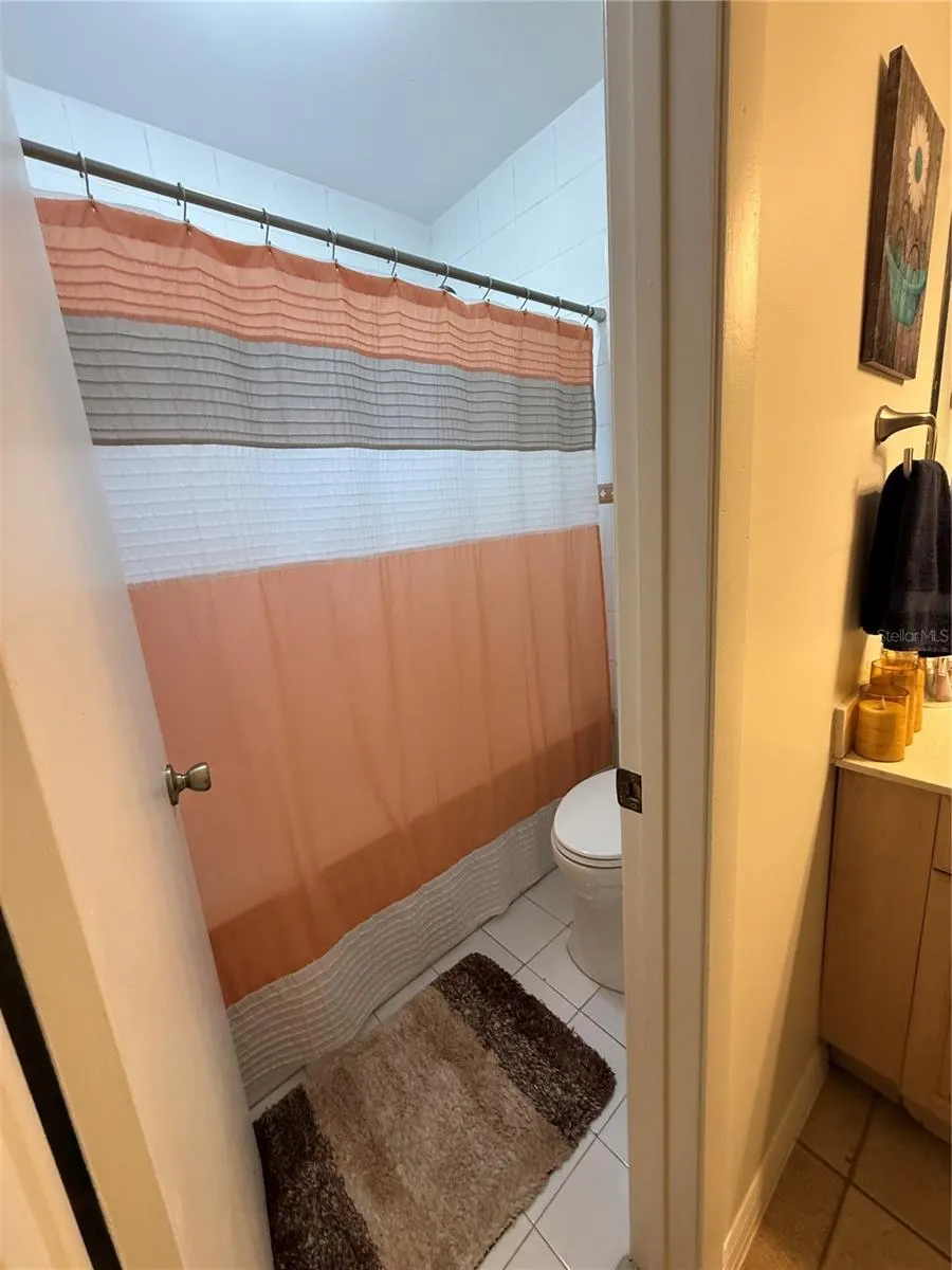 4000 SW 16TH TER