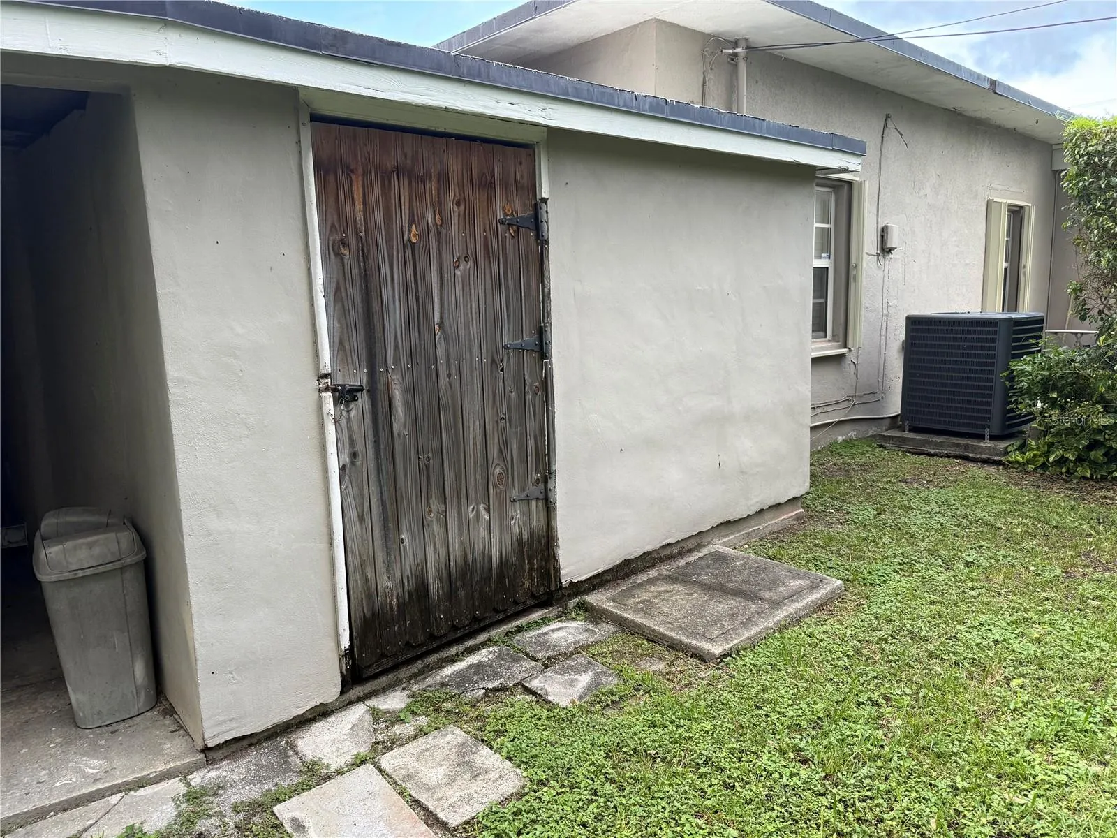 4000 SW 16TH TER