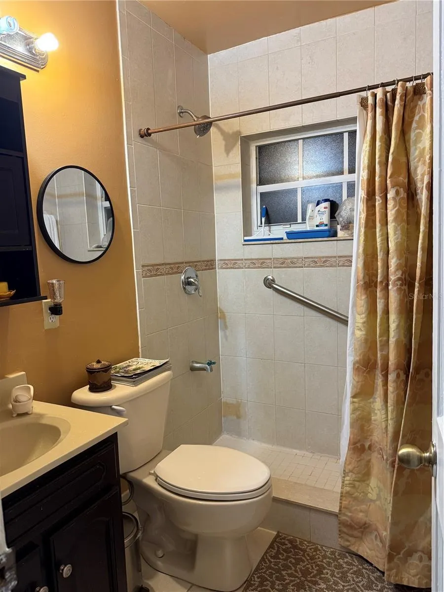 4000 SW 16TH TER