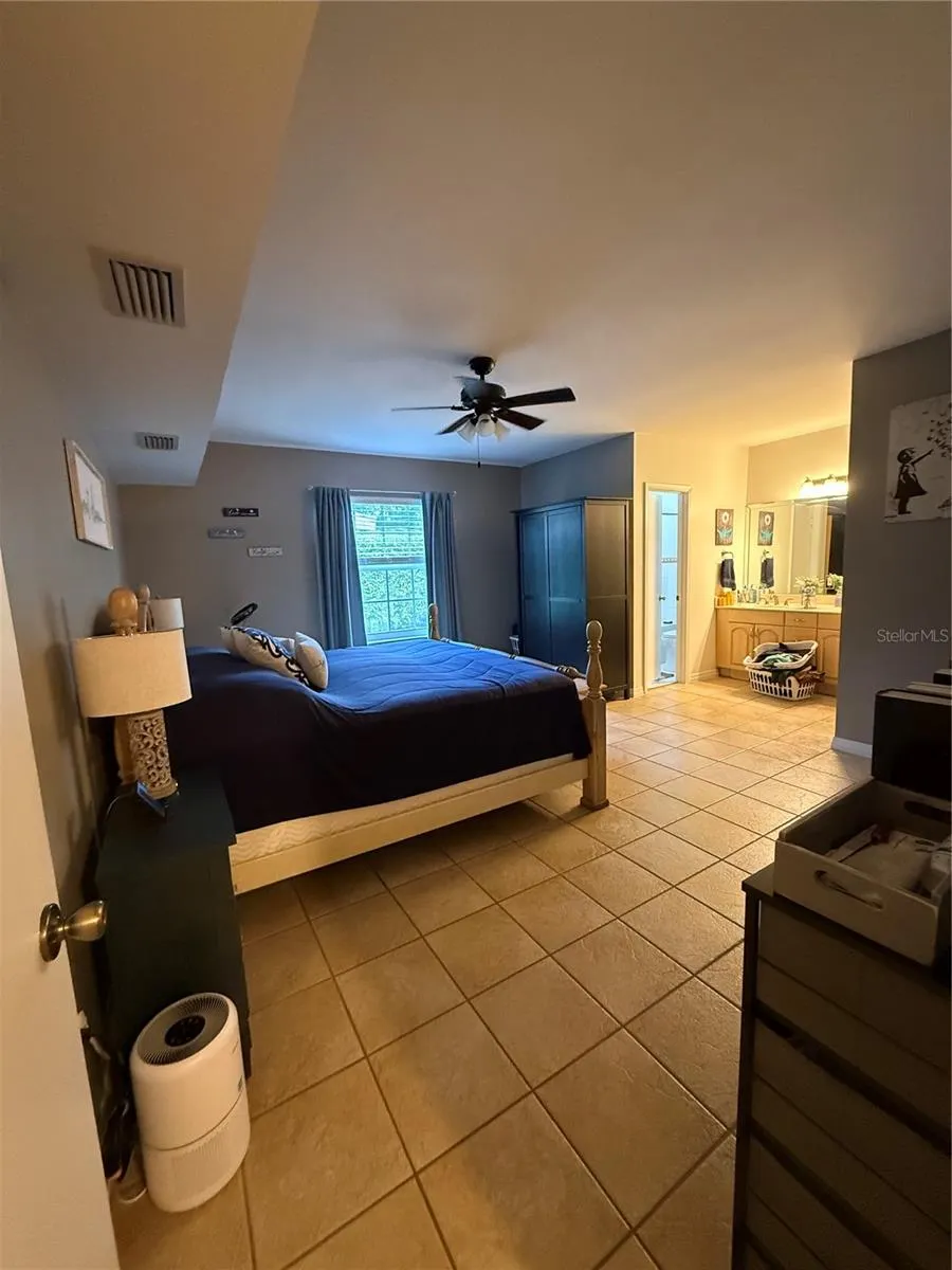 4000 SW 16TH TER