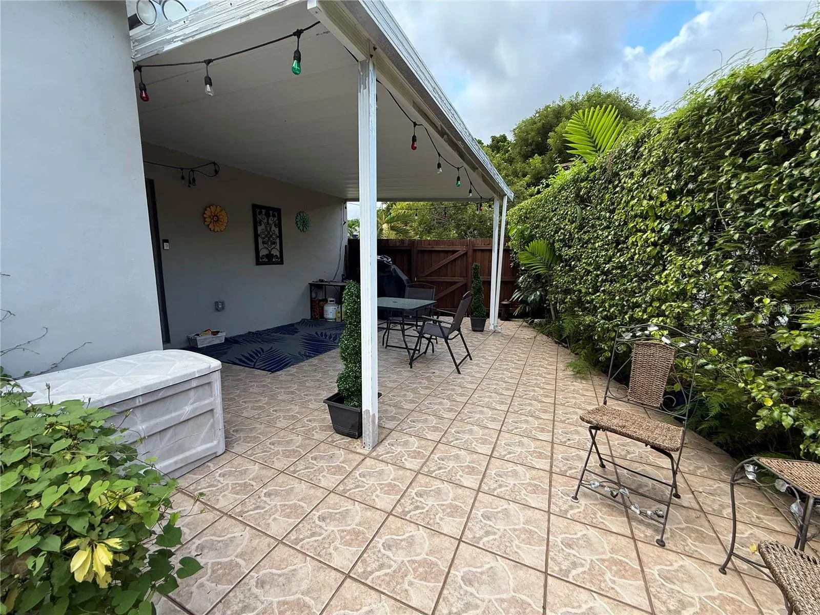 4000 SW 16TH TER