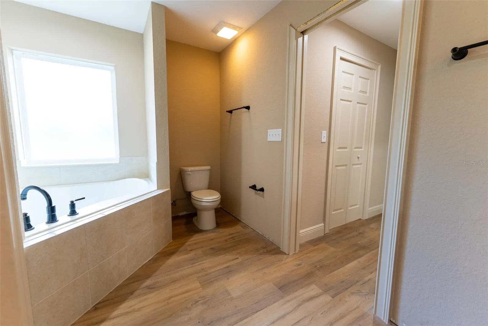 14553 SW 75 CIR
