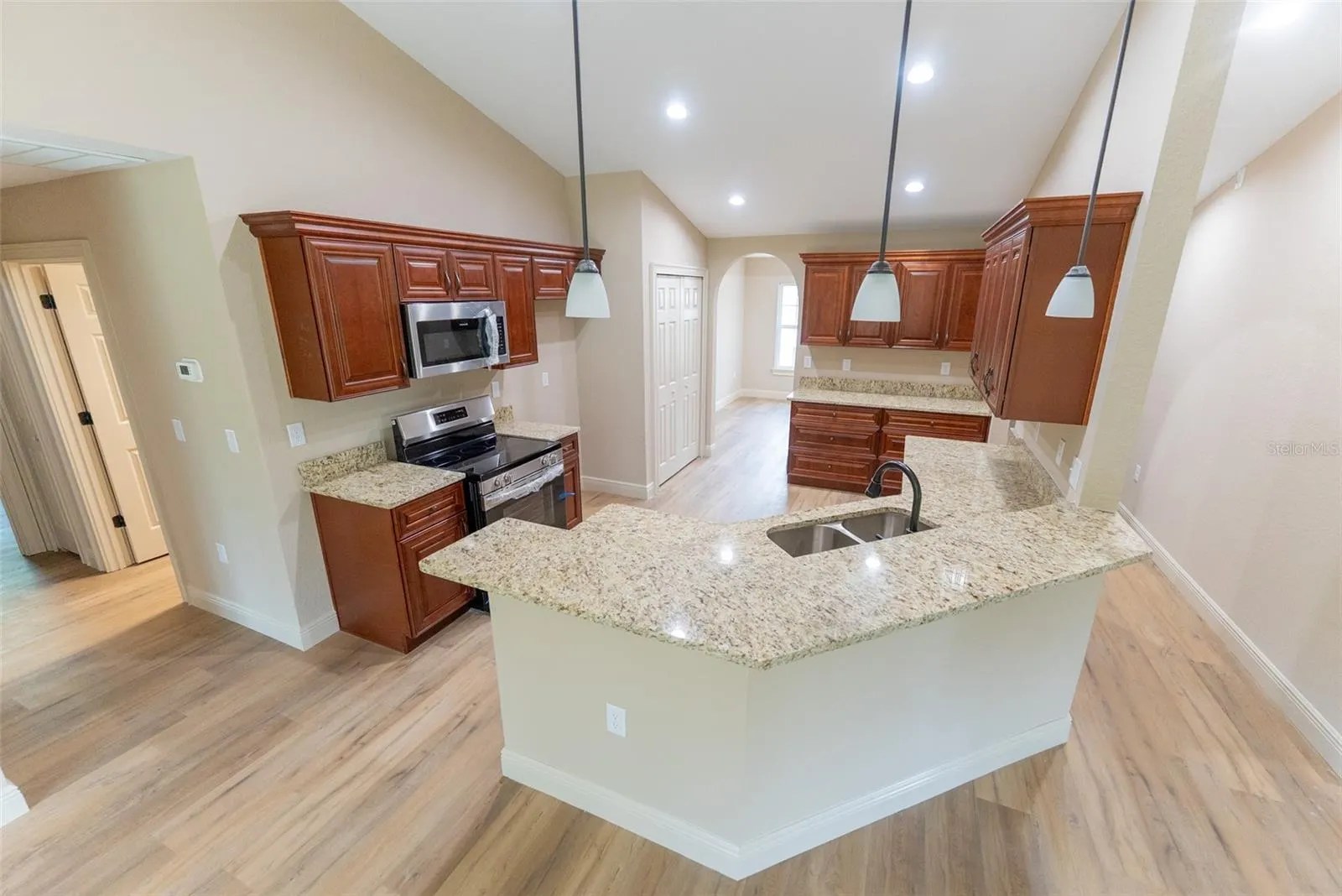 14553 SW 75 CIR