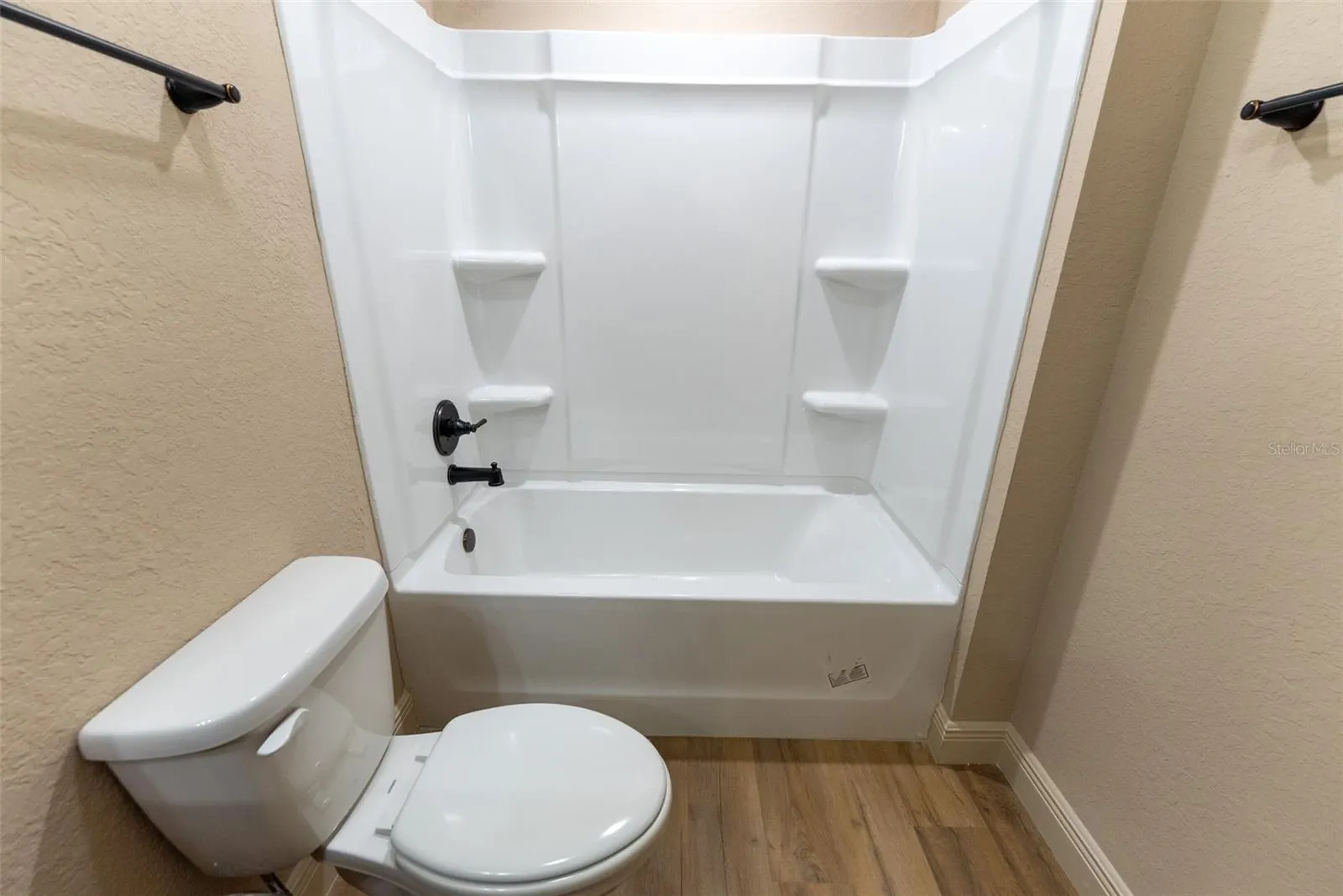 14553 SW 75 CIR