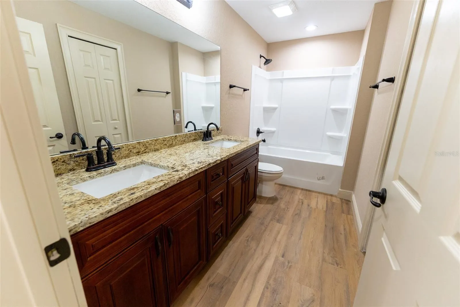 14553 SW 75 CIR