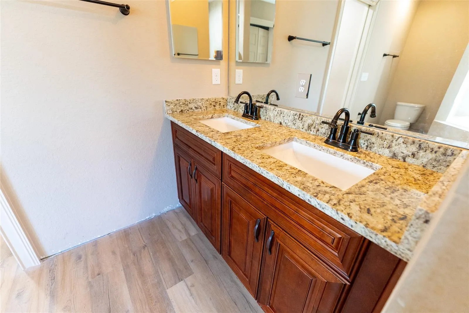 14553 SW 75 CIR