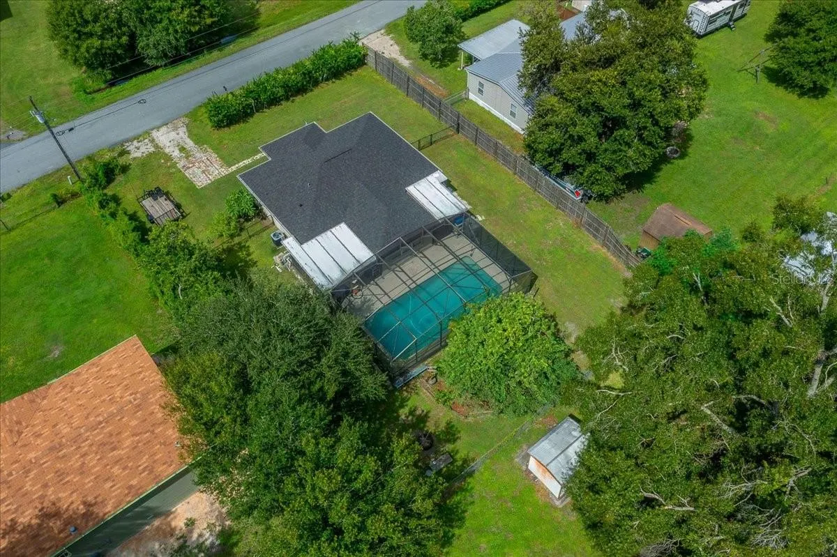 115 HELEN DR