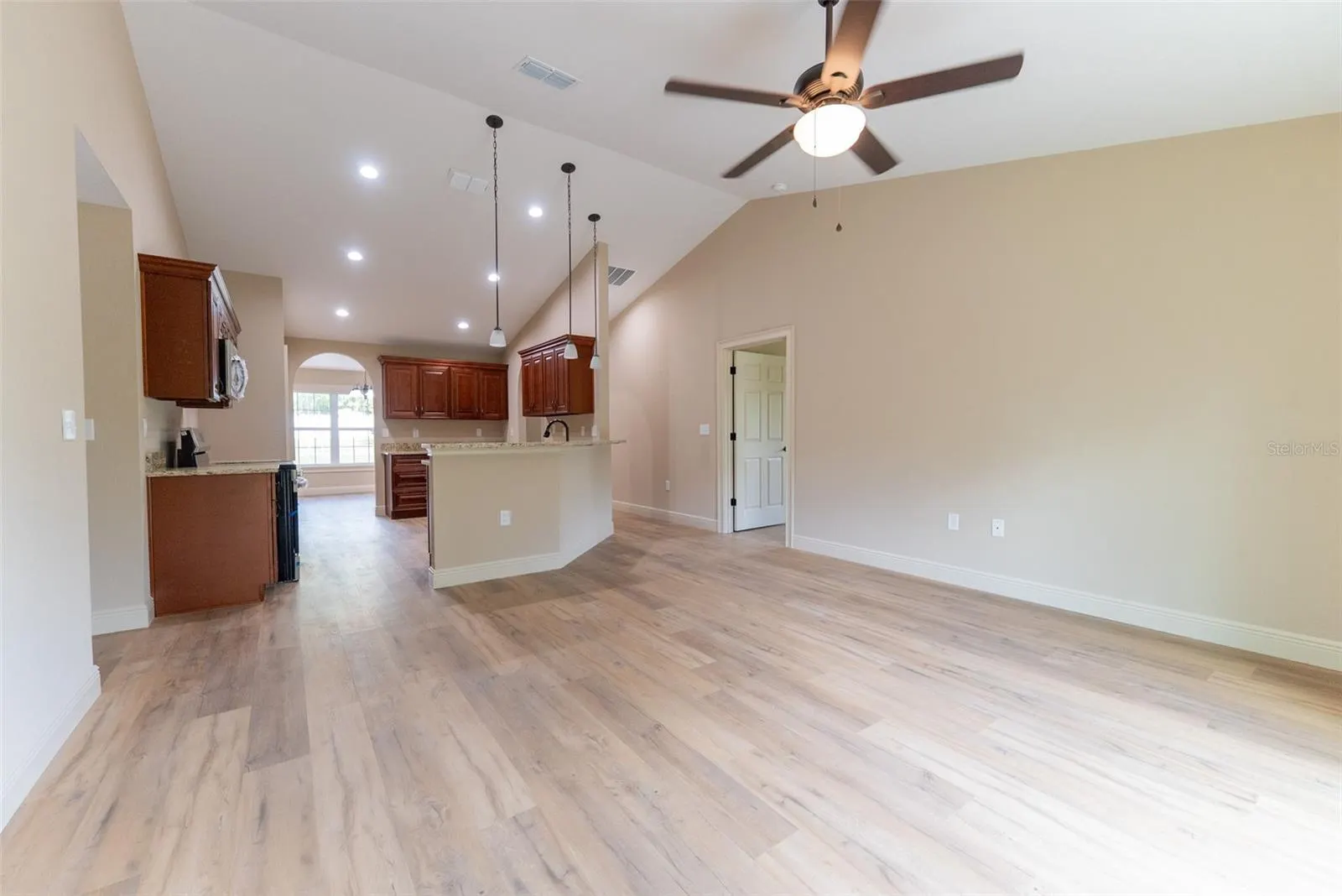 7536 SW 146 LANE RD