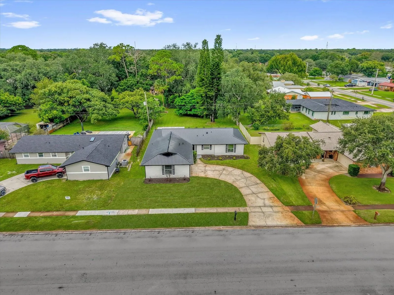 4318 LANTERN DR