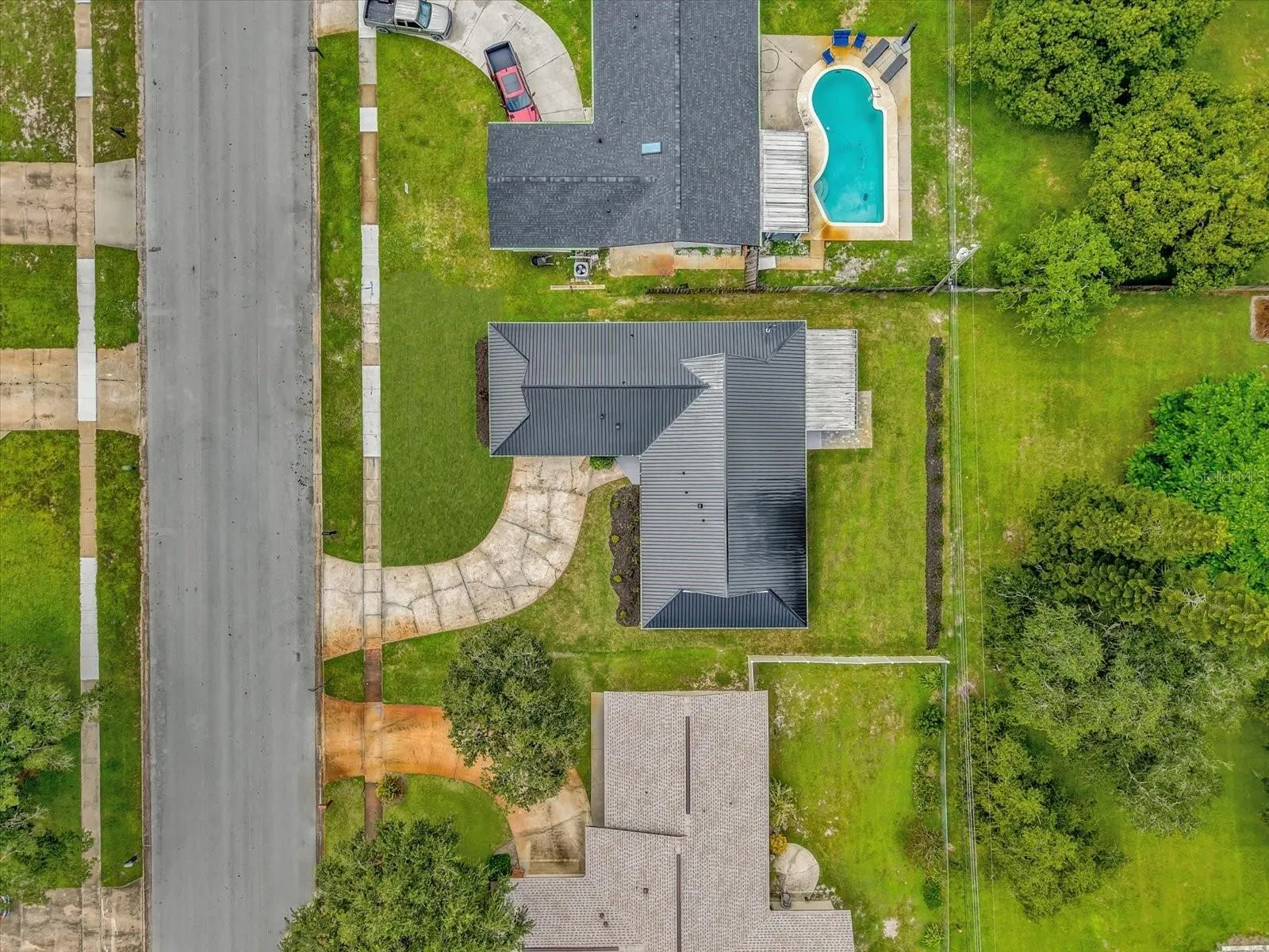 4318 LANTERN DR