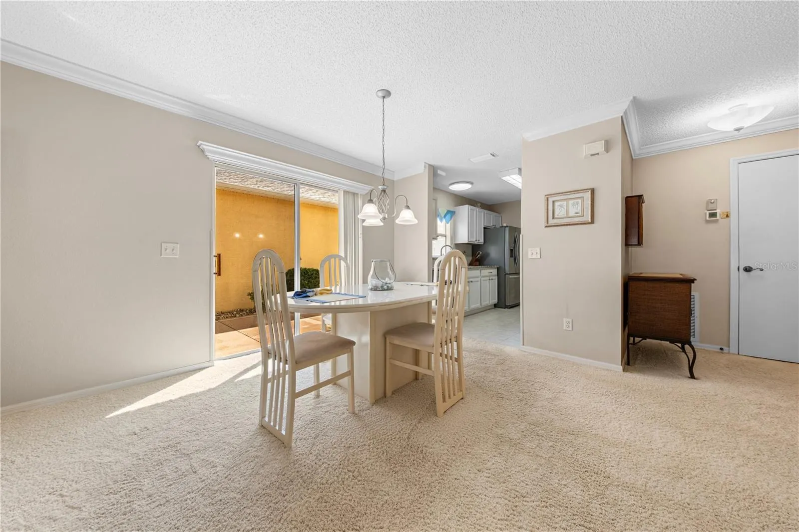 1137 SANTA CRUZ DR