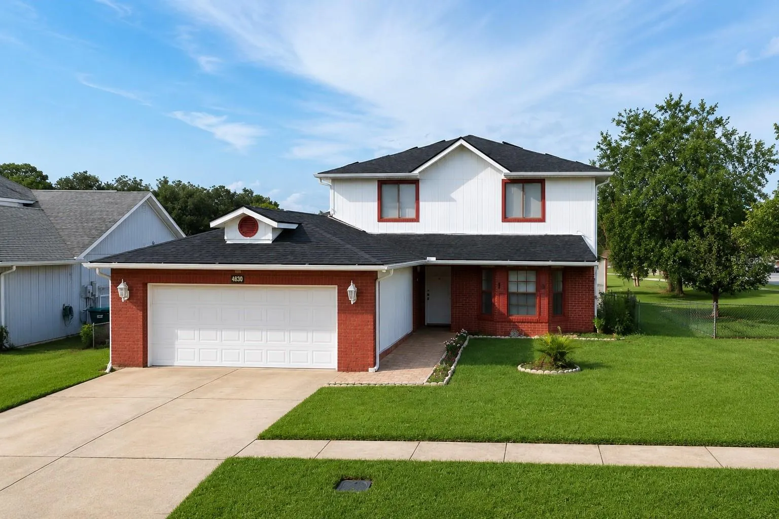 499 CHICAGO WOODS CIR