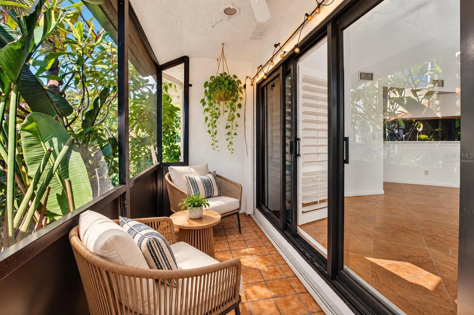 10 VÍA DE CASAS SUR #101 #101