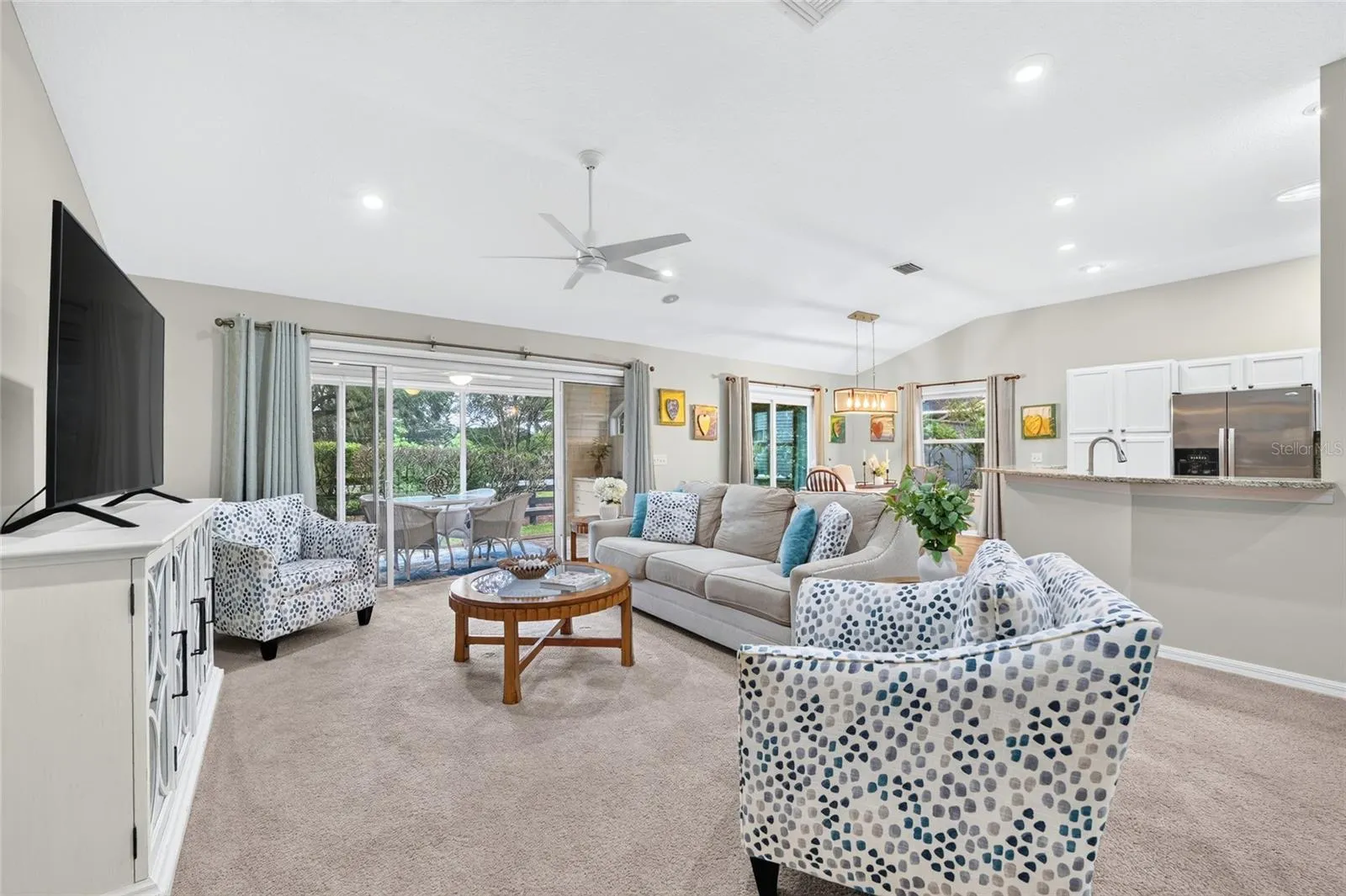 1177 OAK FOREST DR