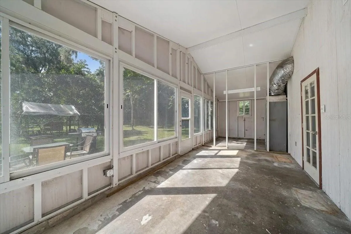 722 & 746 NE 35TH ST