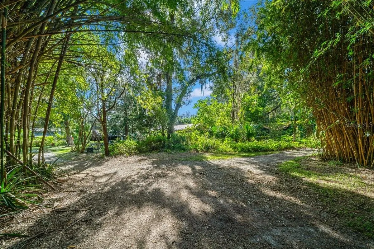 722 & 746 NE 35TH ST