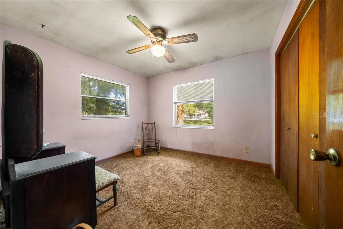 722 & 746 NE 35TH ST