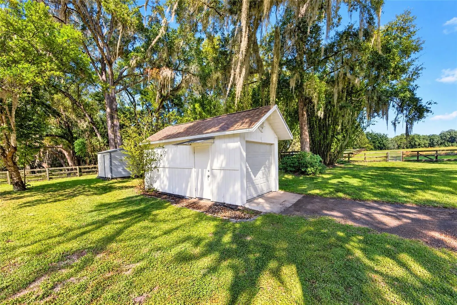 2750 NE 175TH STREET RD