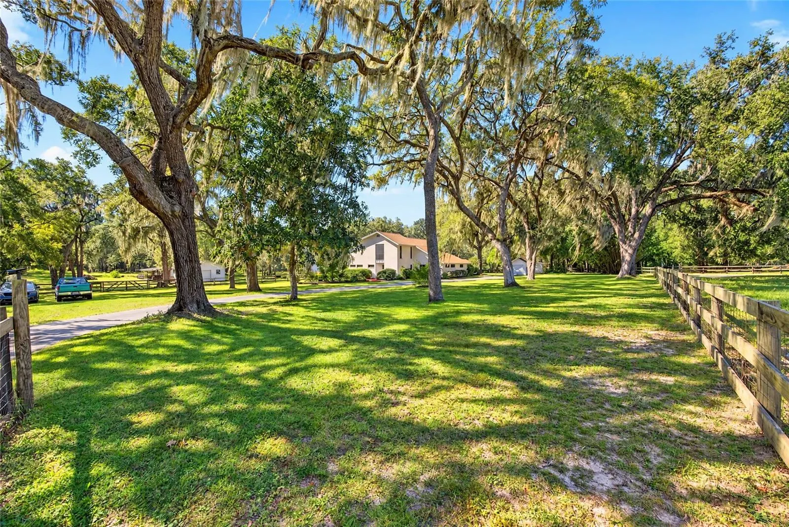2750 NE 175TH STREET RD