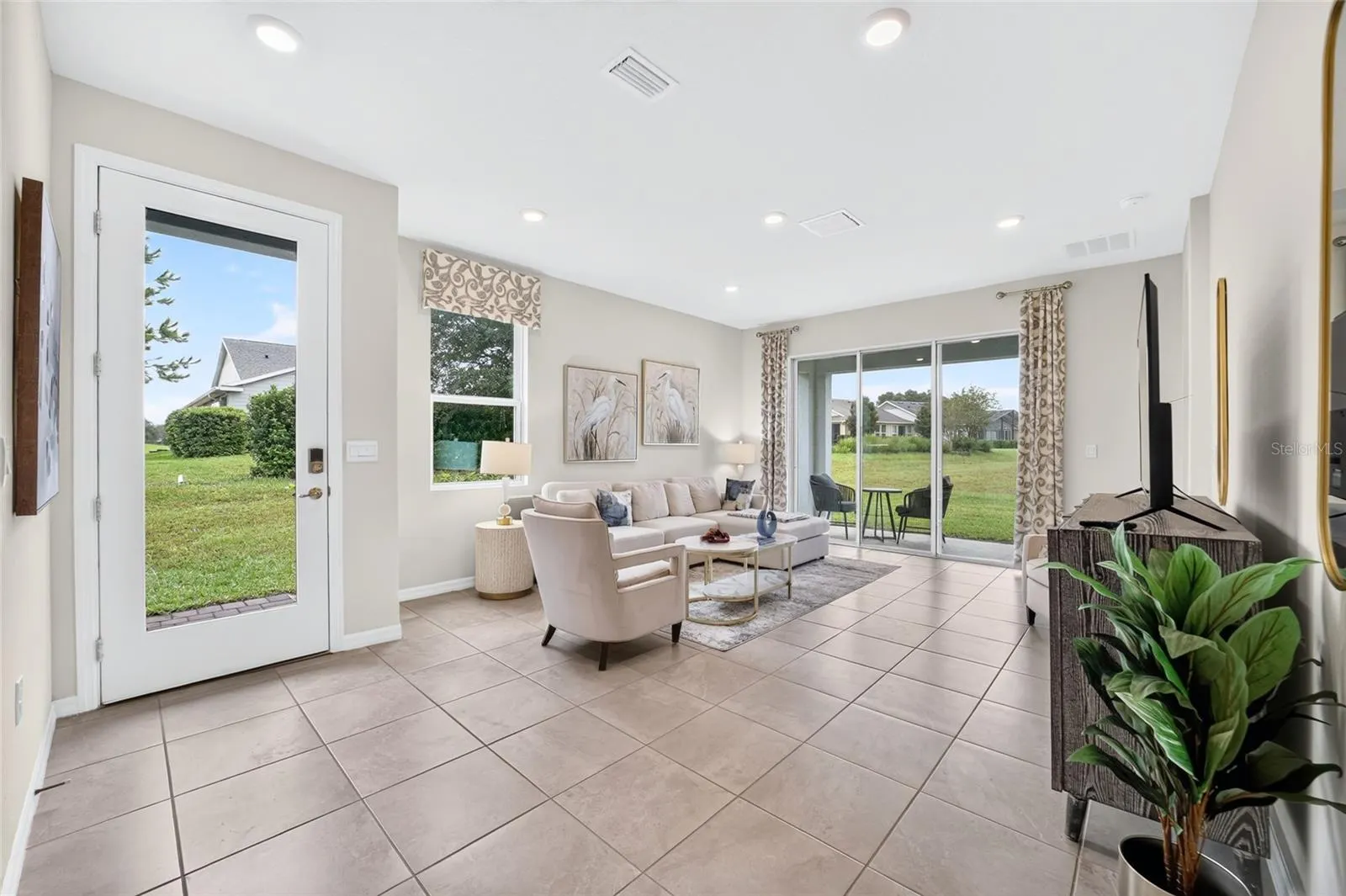 4712 NW 39TH STREET RD