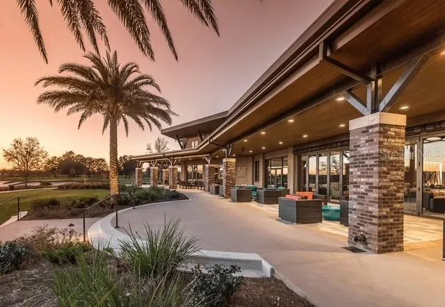 4712 NW 39TH STREET RD