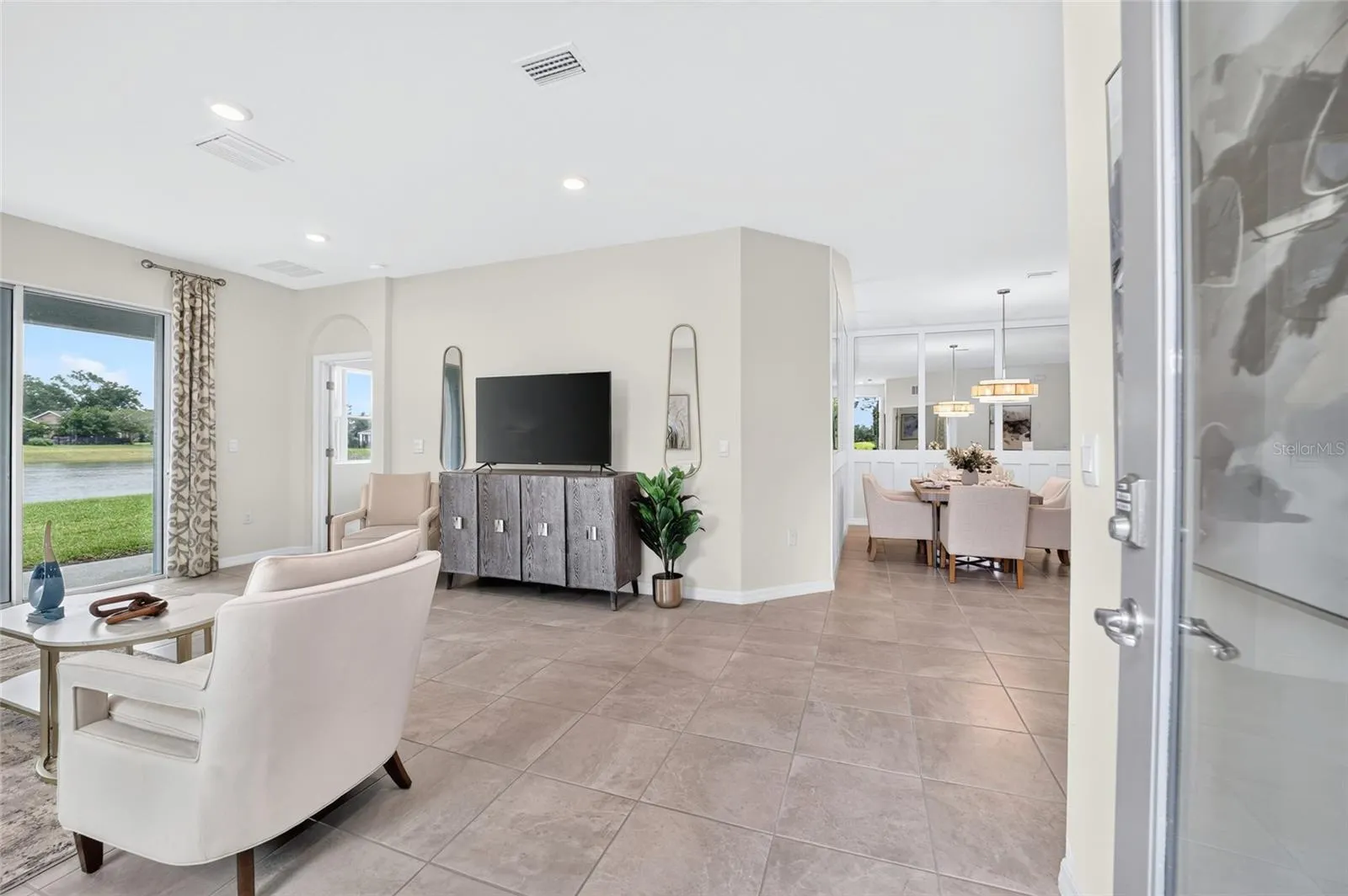4712 NW 39TH STREET RD