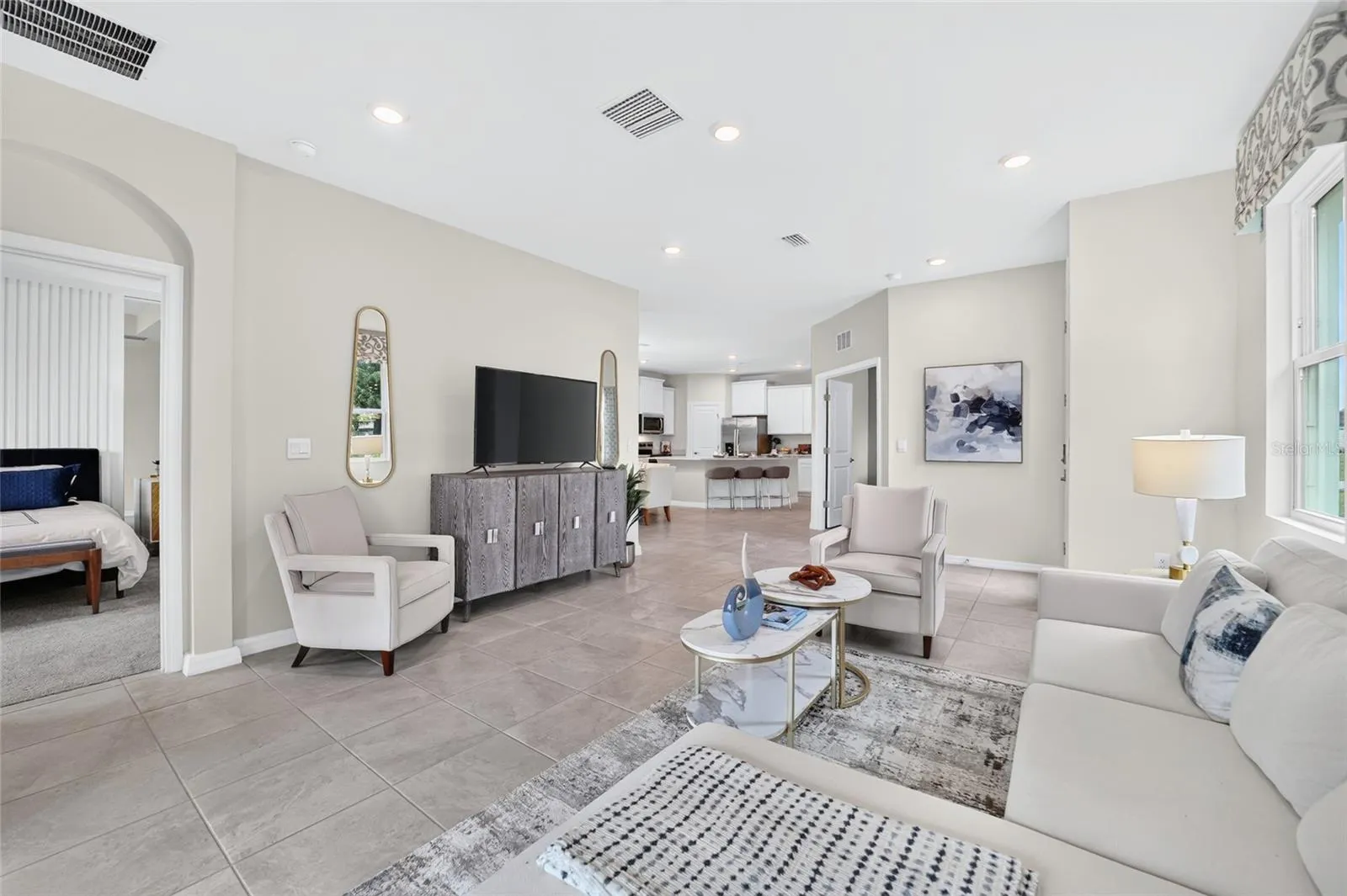 4712 NW 39TH STREET RD