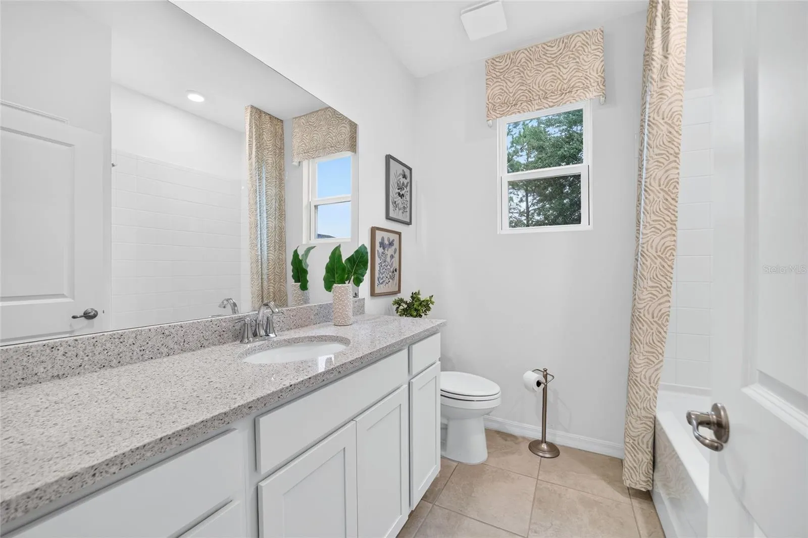 4712 NW 39TH STREET RD