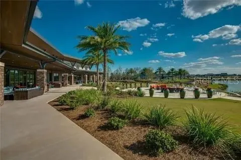 4712 NW 39TH STREET RD