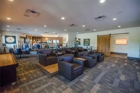 4712 NW 39TH STREET RD