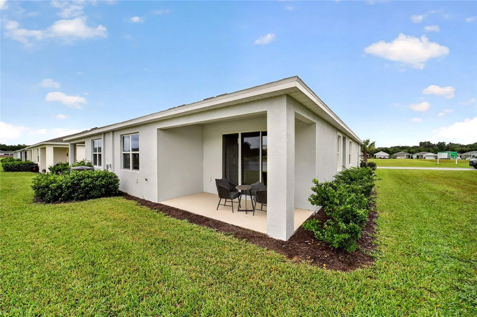 4712 NW 39TH STREET RD