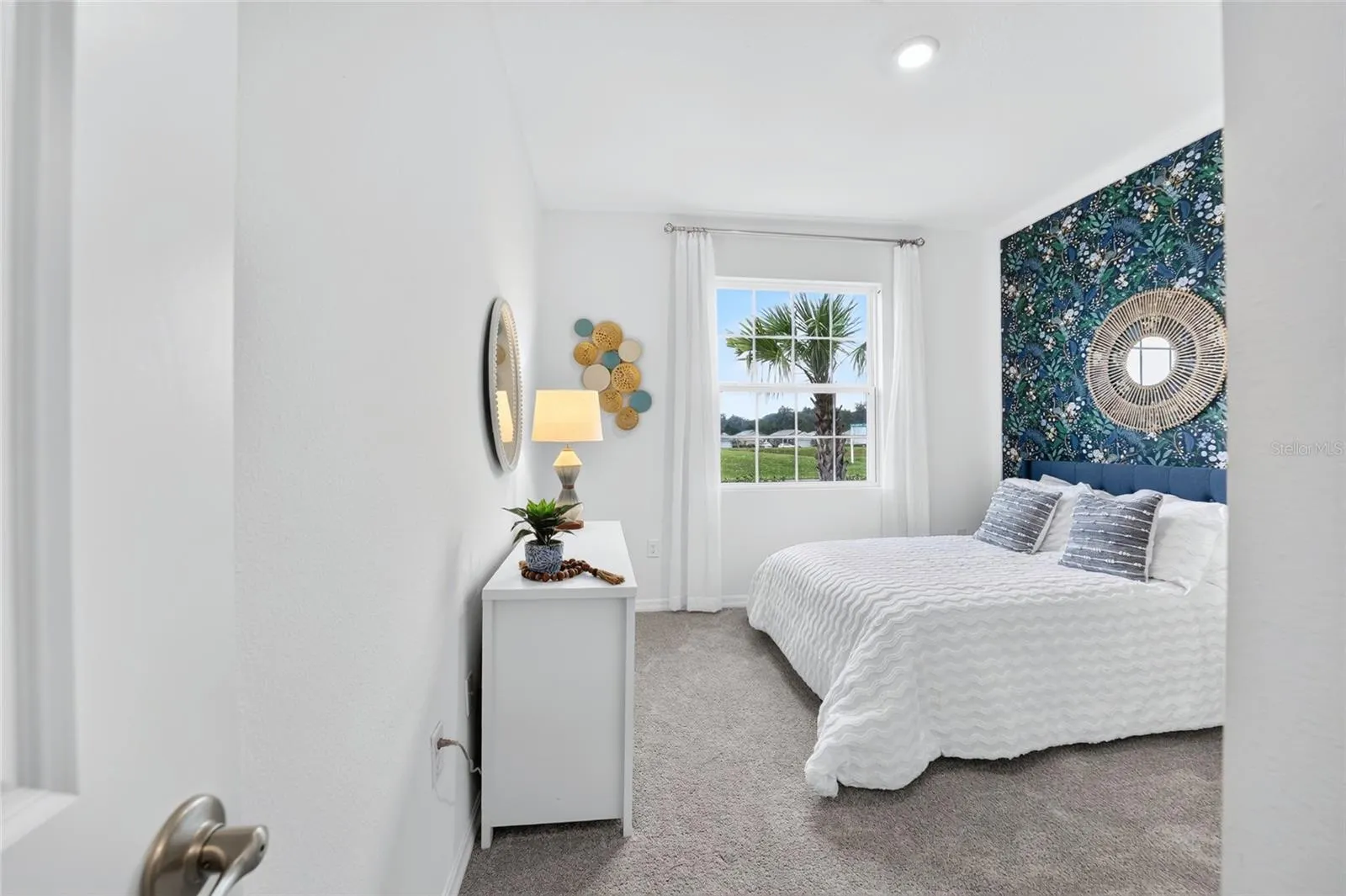 4712 NW 39TH STREET RD
