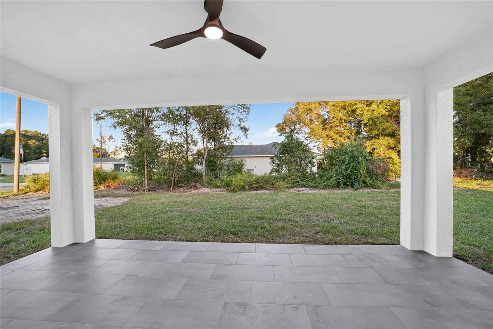 1 WALNUT DR