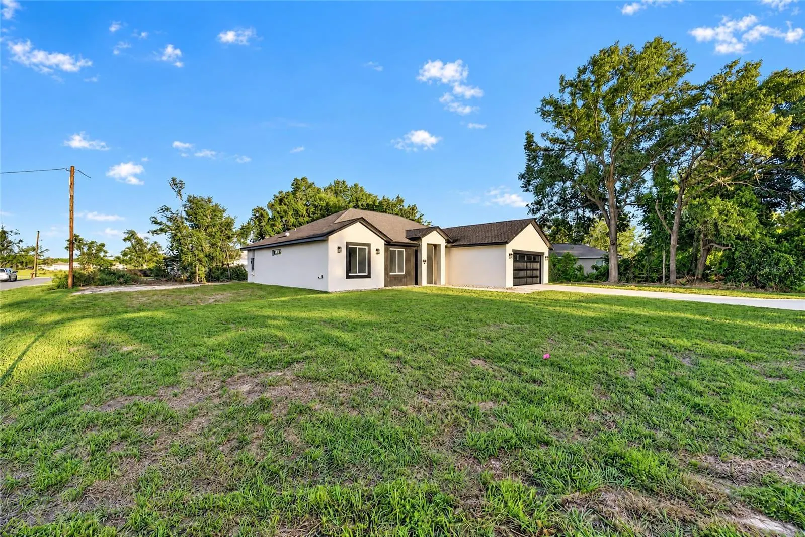 1 WALNUT DR