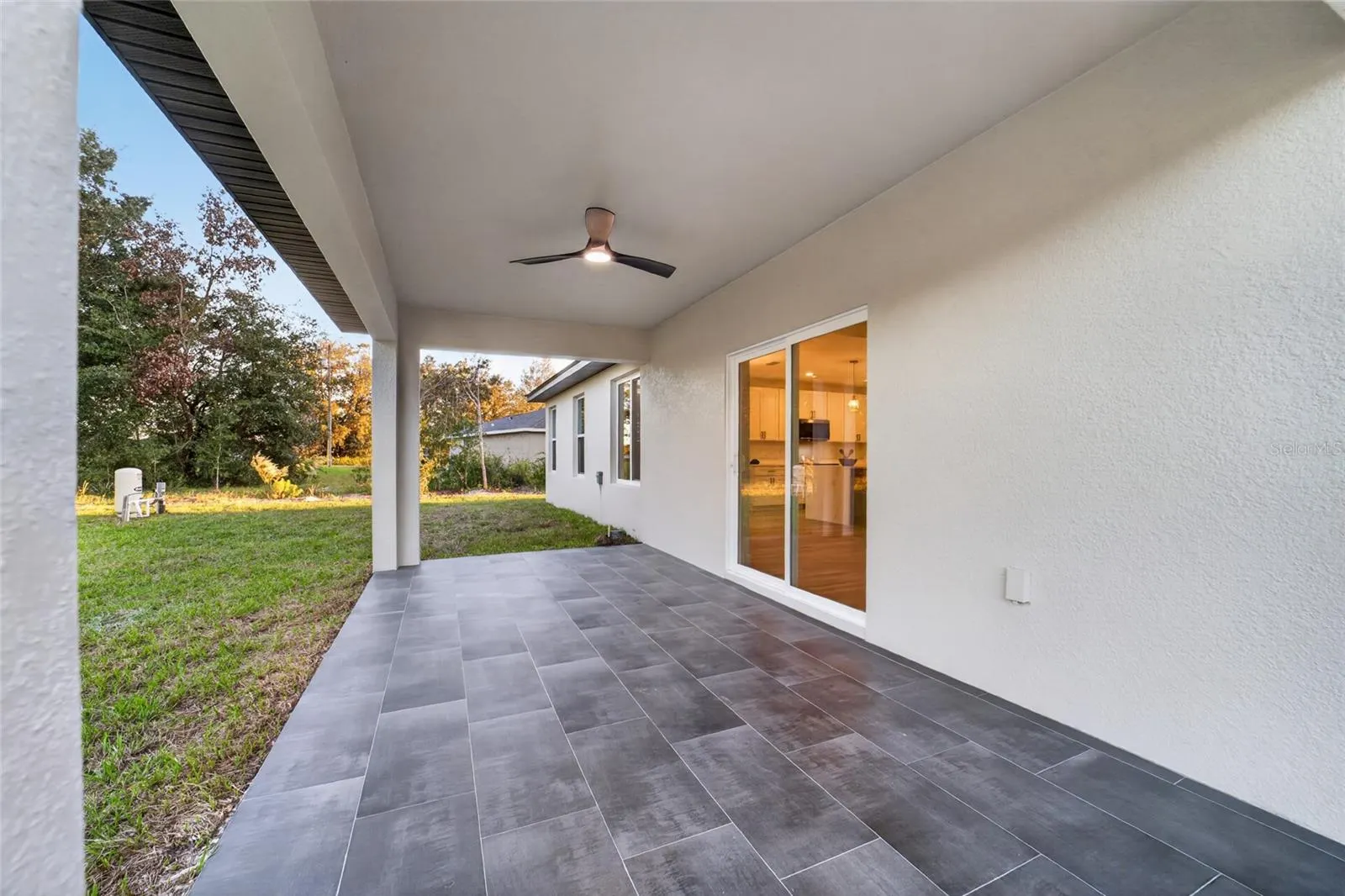 1 WALNUT DR