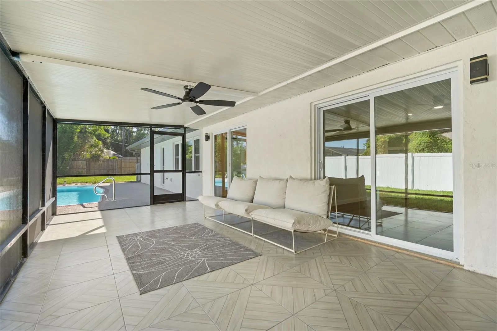 616 BROWN RD