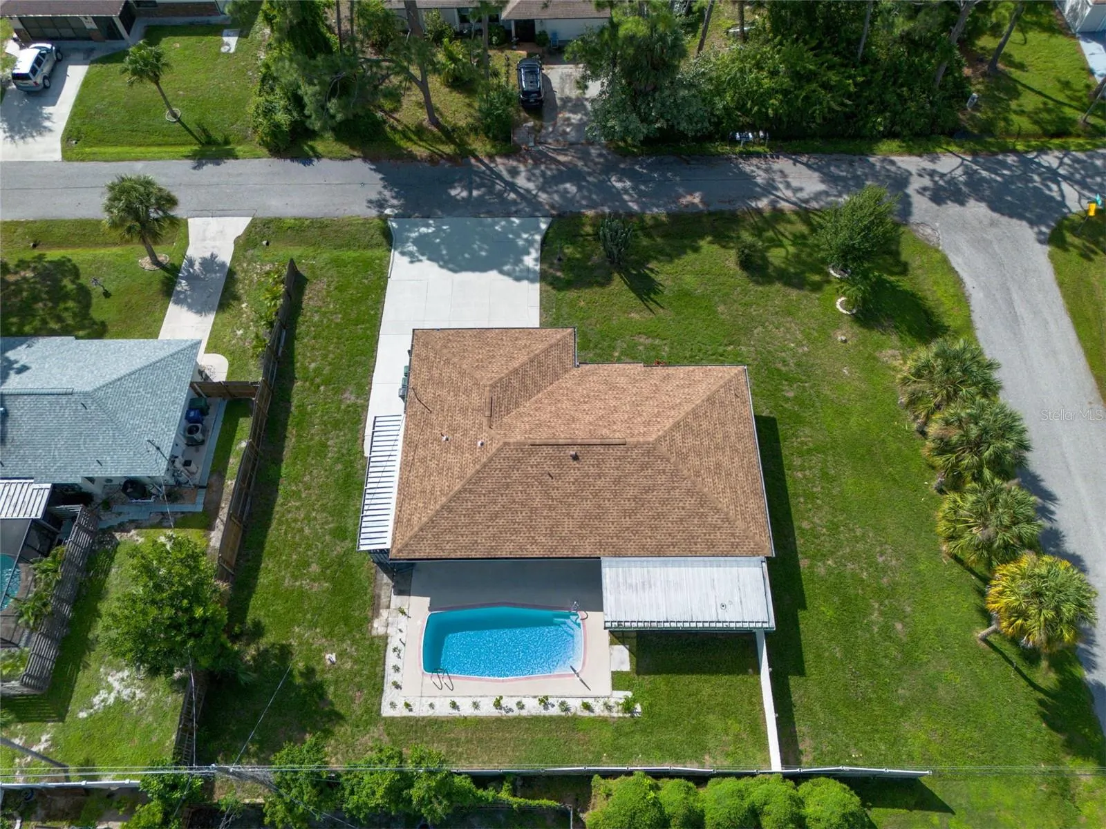 616 BROWN RD