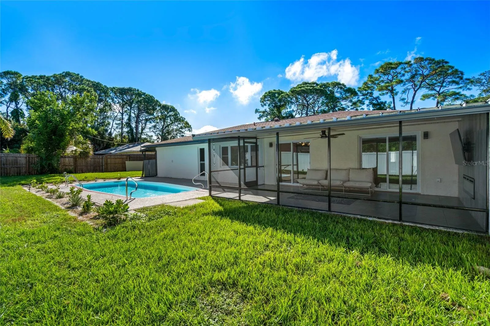 616 BROWN RD