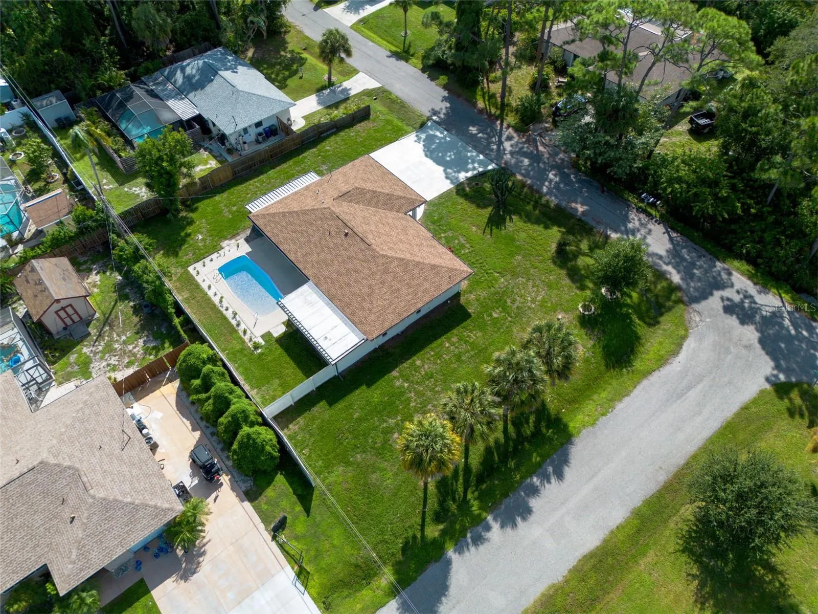 616 BROWN RD