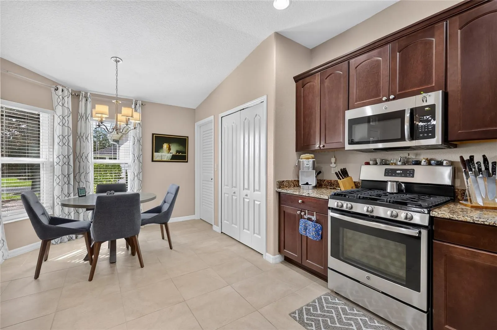 4727 INDEPENDENCE TRL