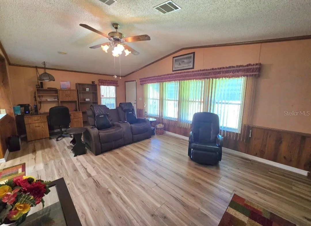 4882 SE 130TH PL