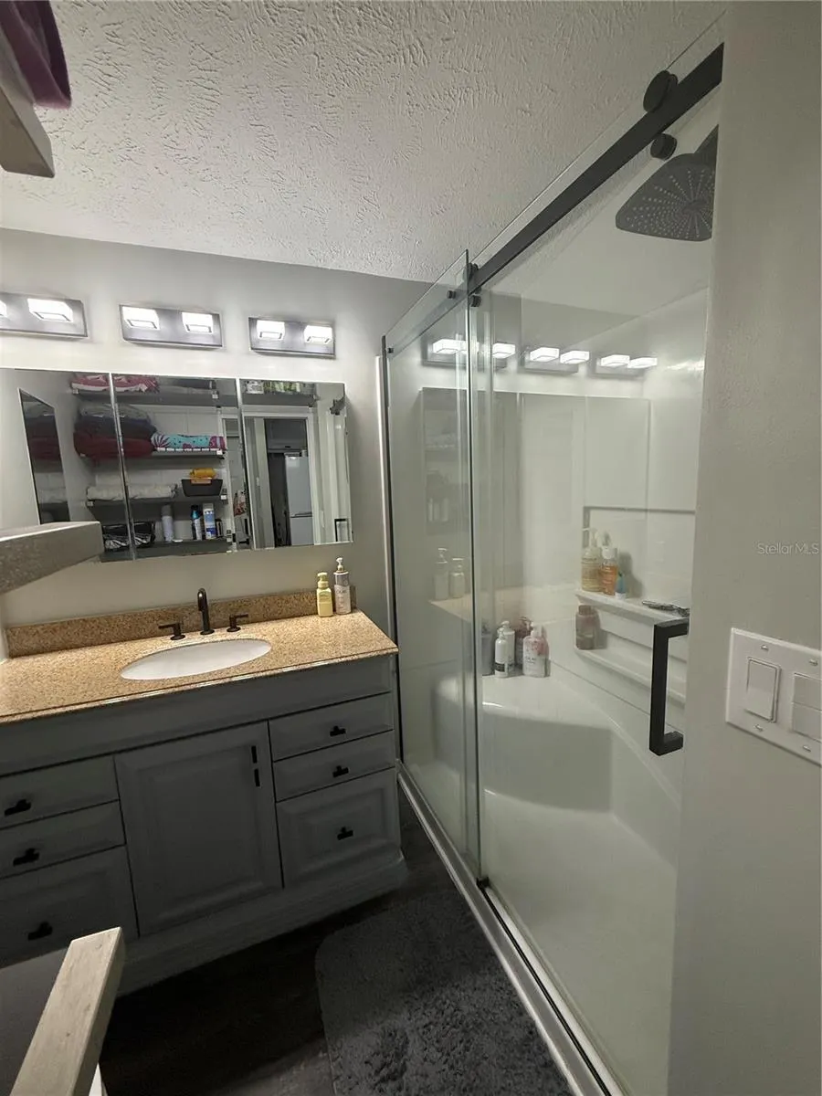 6624 BONITA VISTA CT